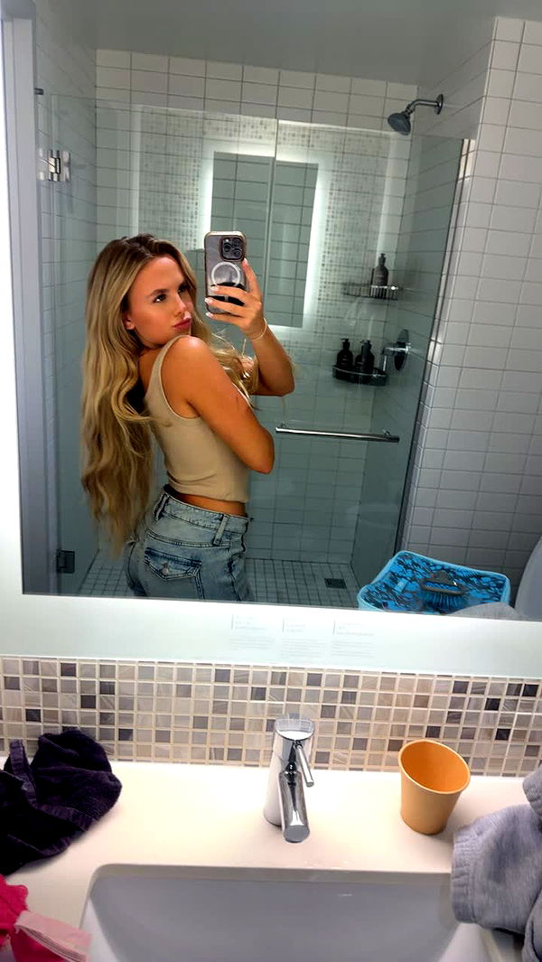 ellieblue2842 image ~ Altpins