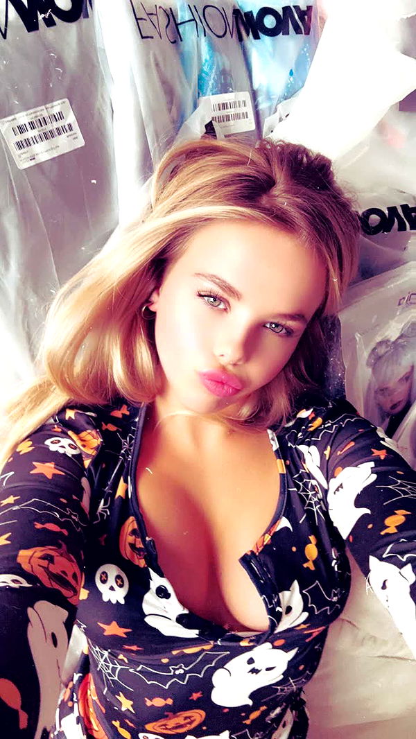 ellieblue2842 image ~ Altpins