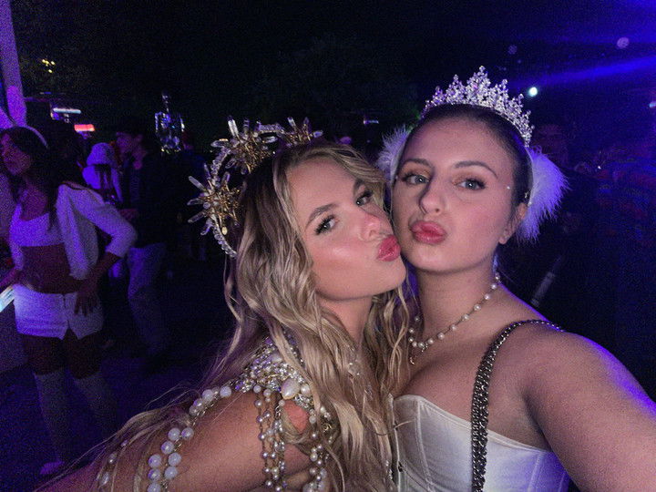 ellieblue2842 snapchat image archive image