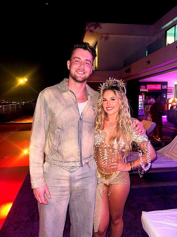 ellieblue2842 image ~ Altpins