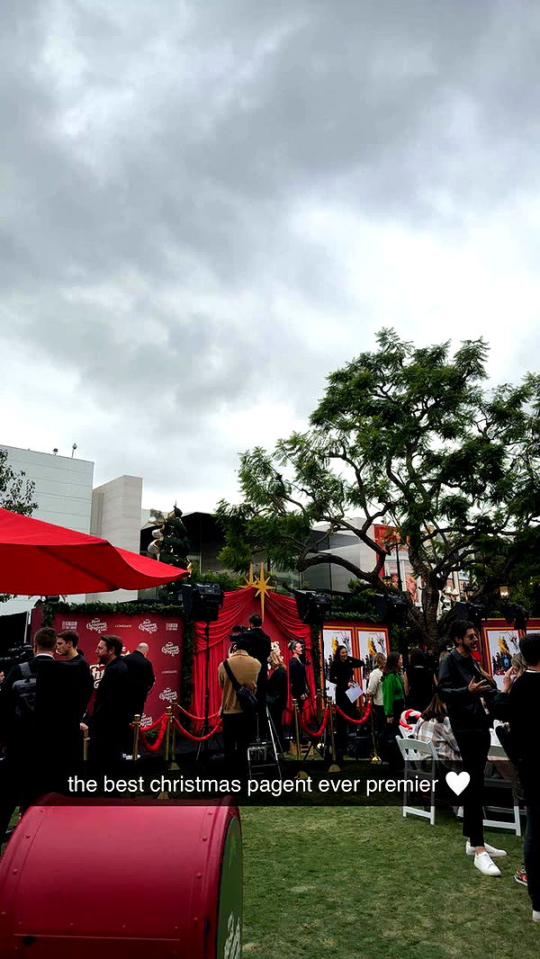 ellieblue2842 image ~ Altpins