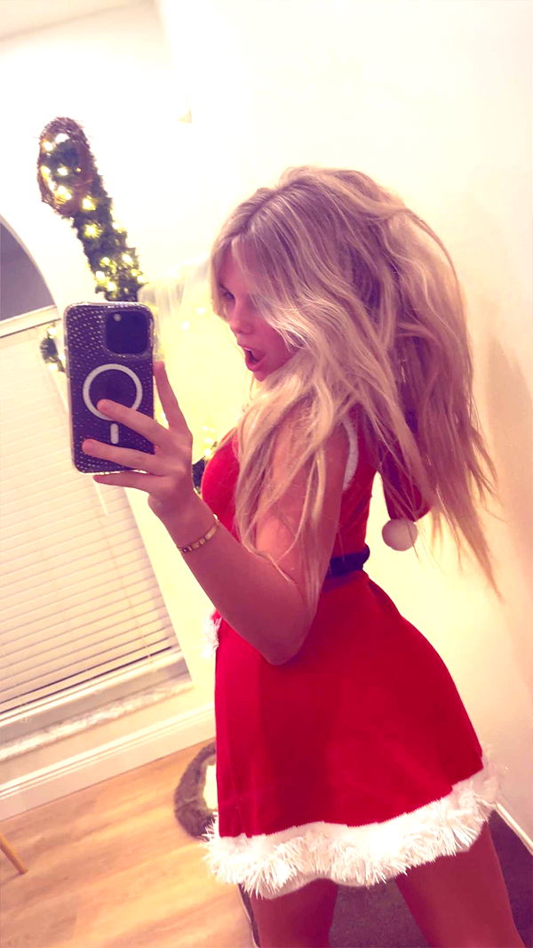 ellieblue2842 image ~ Altpins