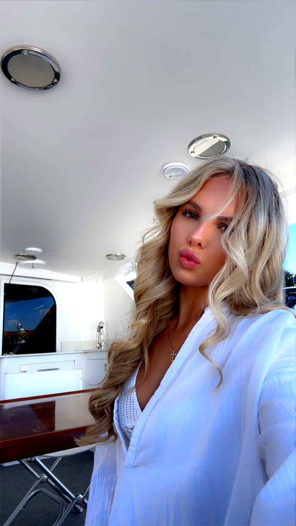 ellieblue2842 image ~ Altpins