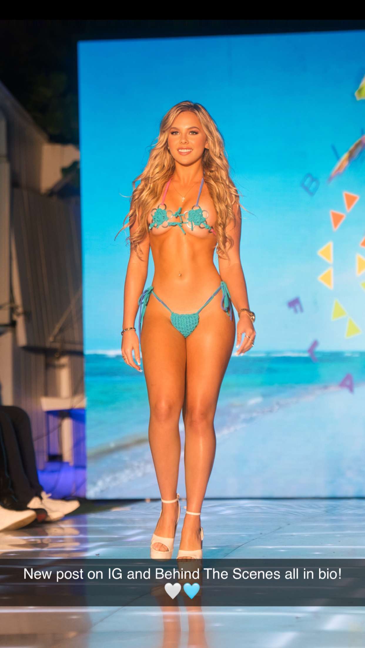 ellieblue2842 snapchat image archive image