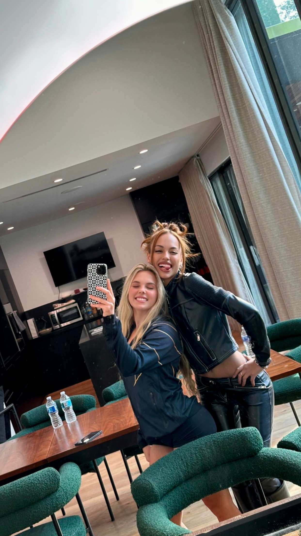 ellieblue2842 snapchat image archive image