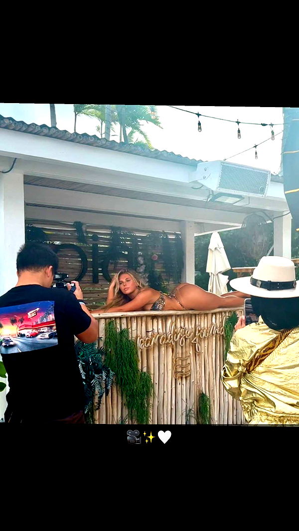 ellieblue2842 image ~ Altpins