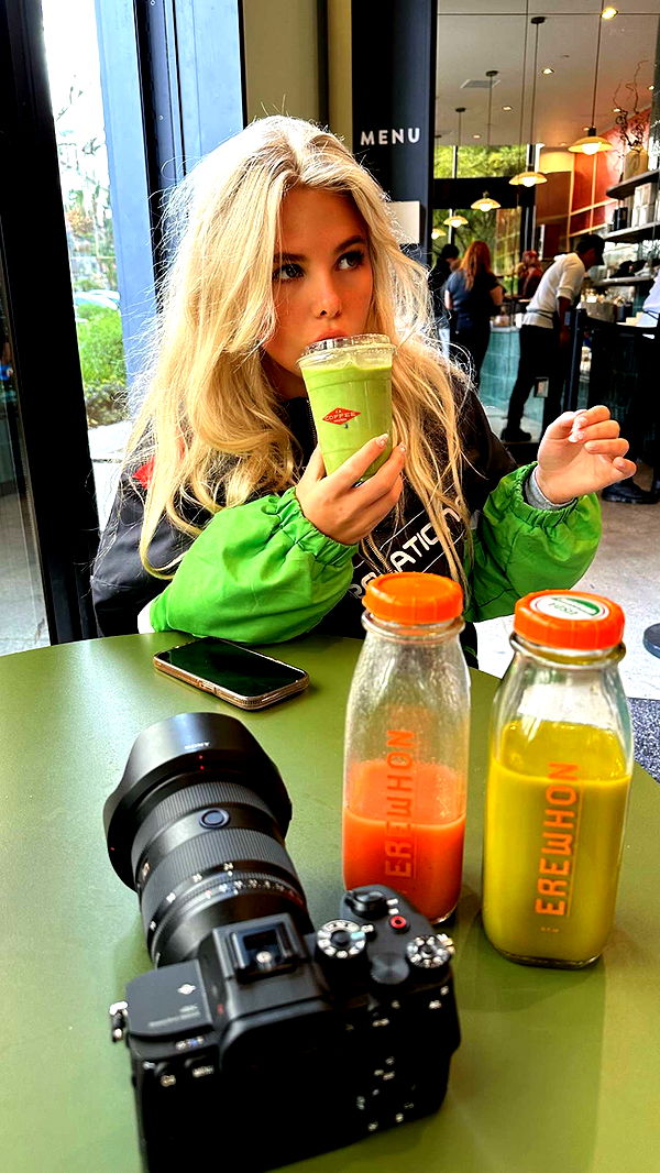 ellieblue2842 image ~ Altpins