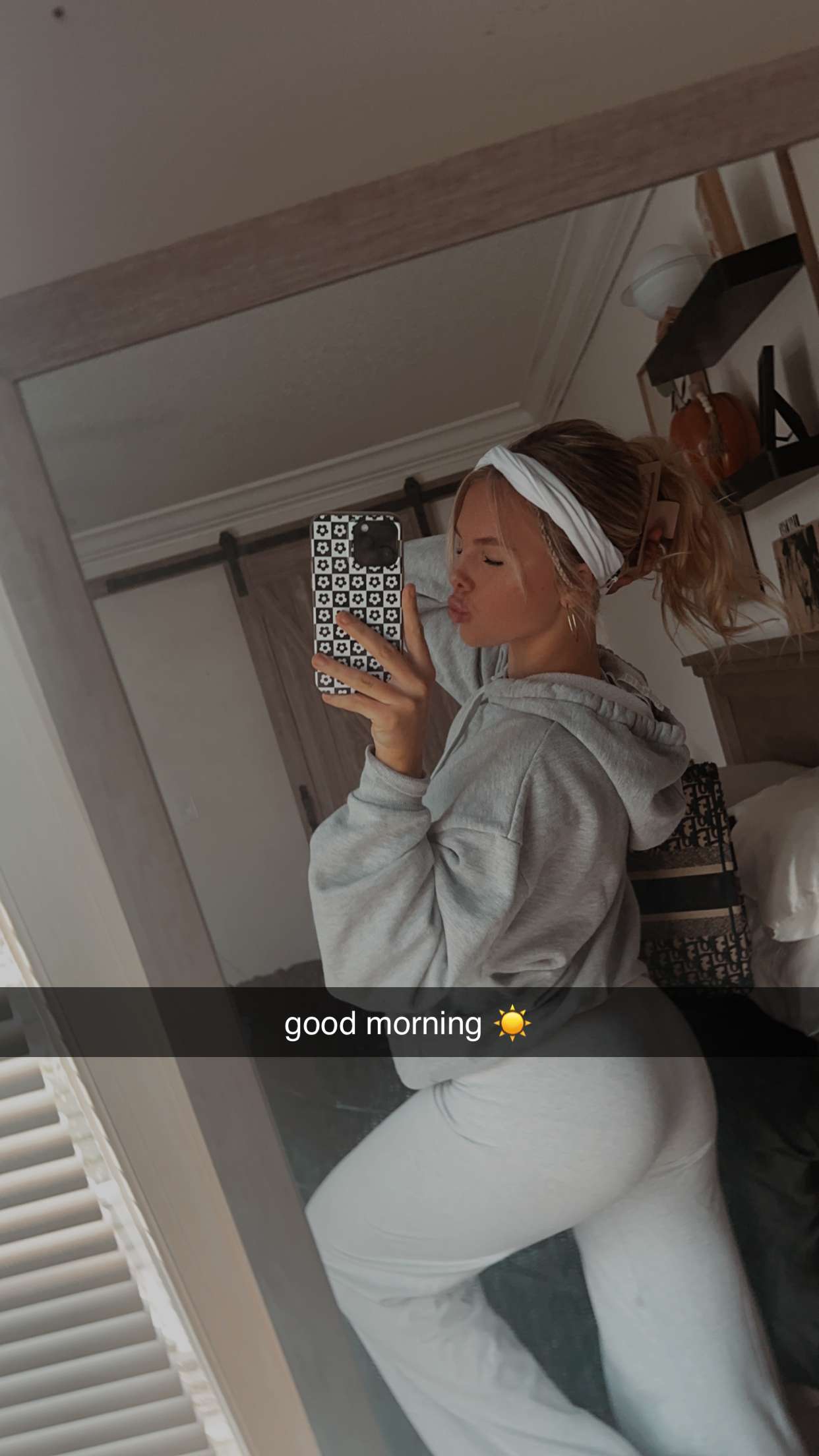 ellieblue2842 snapchat image archive image