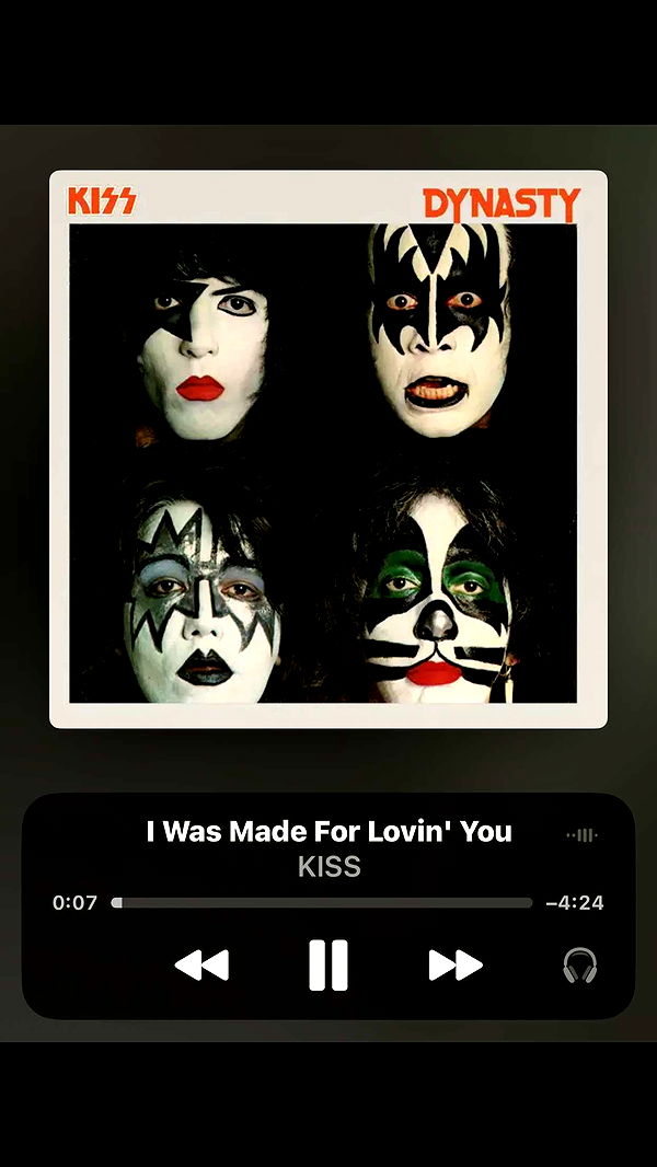 ellieblue2842 image ~ Altpins