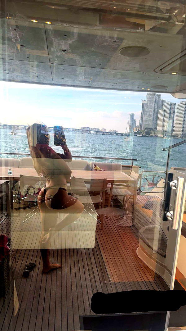 ellieblue2842 image ~ Altpins