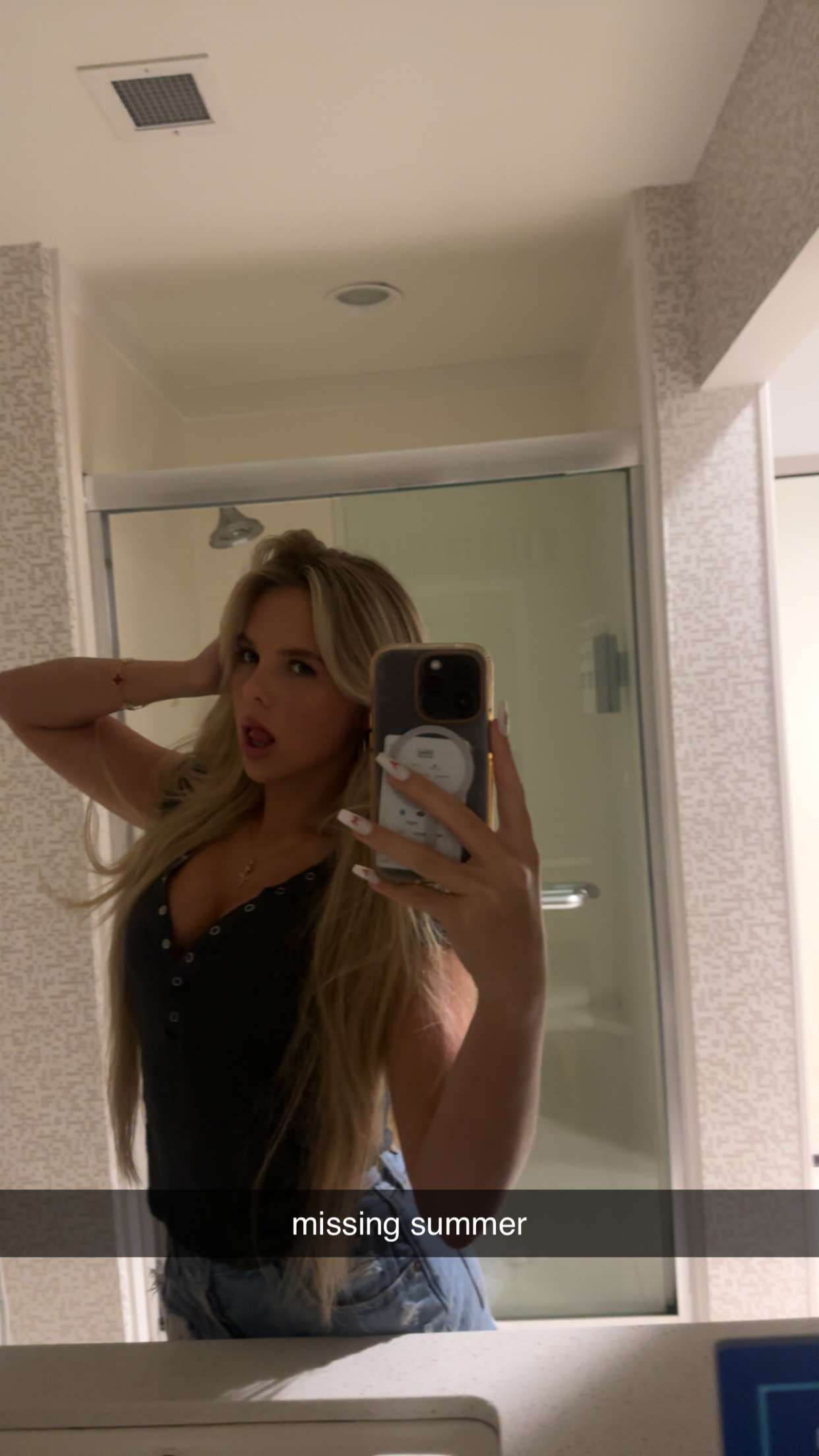 ellieblue2842 snapchat image archive image