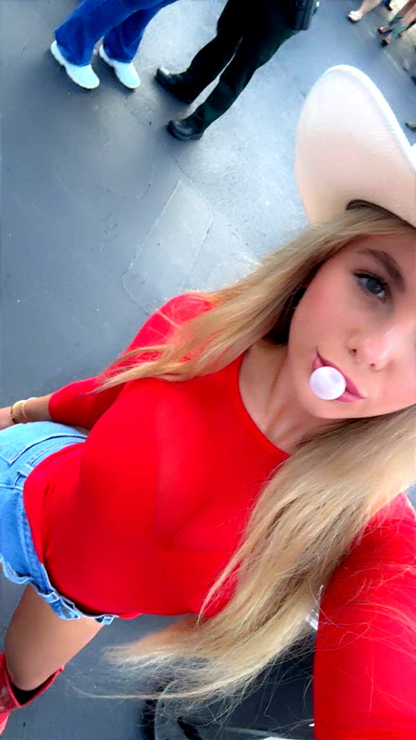 ellieblue2842 image ~ Altpins