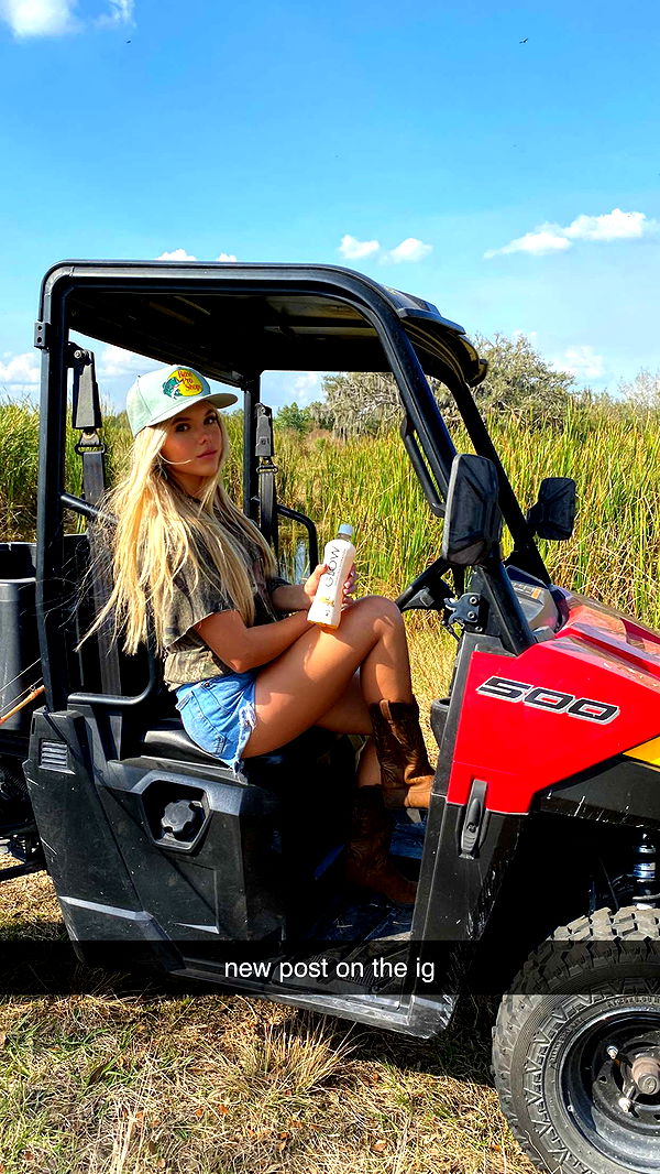 ellieblue2842 image ~ Altpins