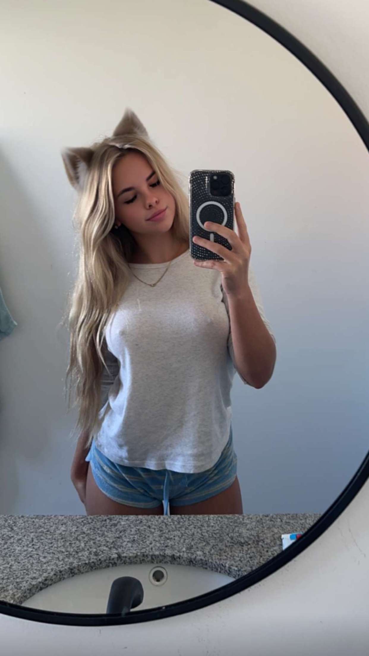 ellieblue2842 snapchat image archive image