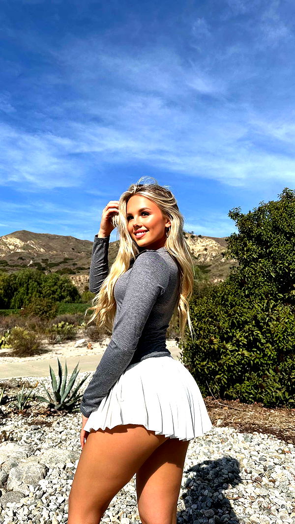 ellieblue2842 image ~ Altpins