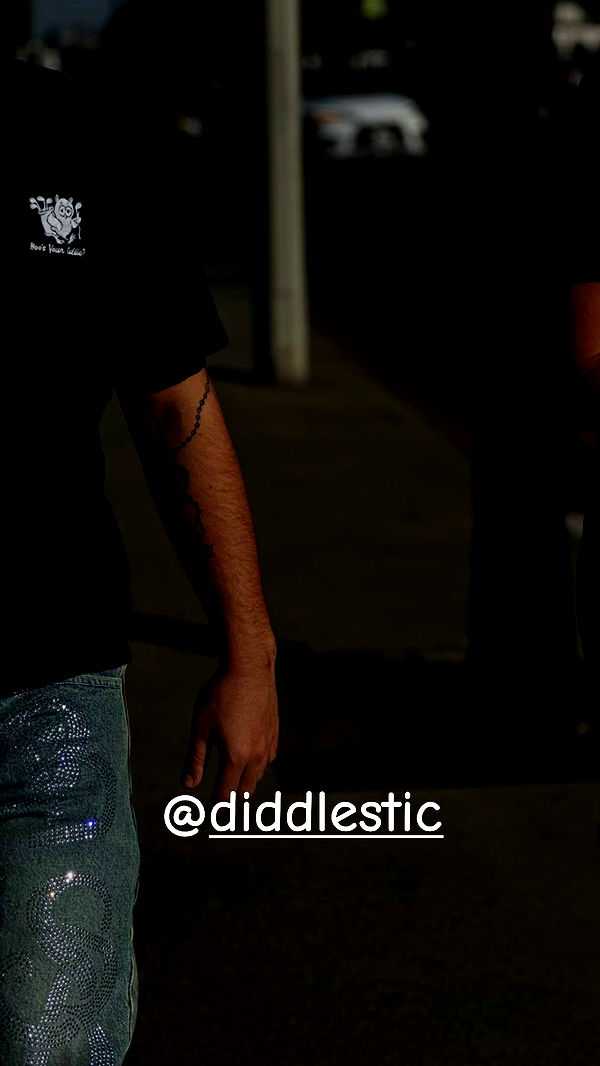 ellieblue2842 image ~ Altpins