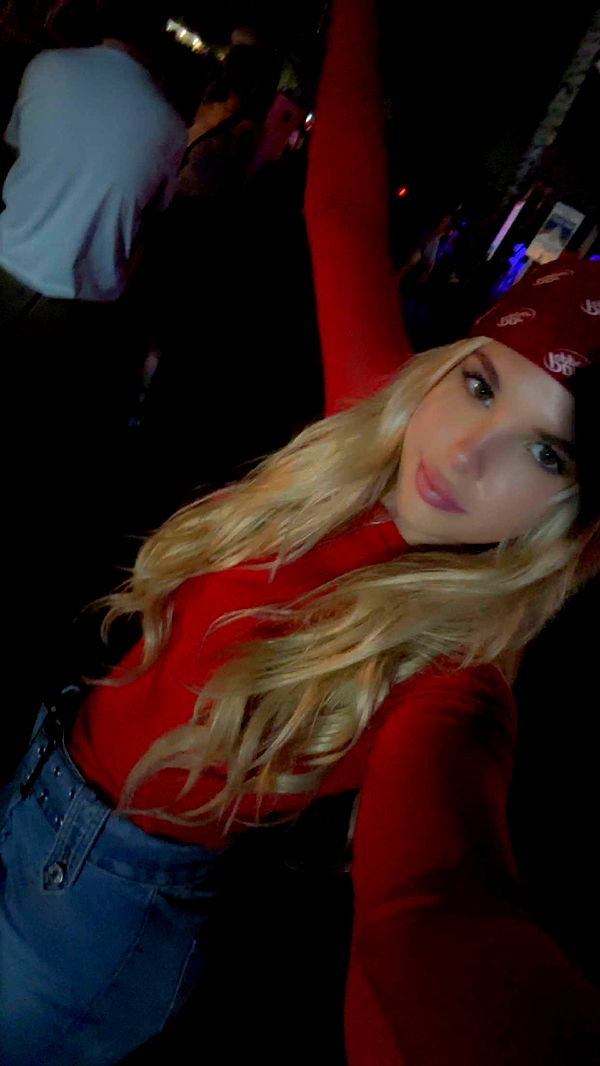 ellieblue2842 image ~ Altpins