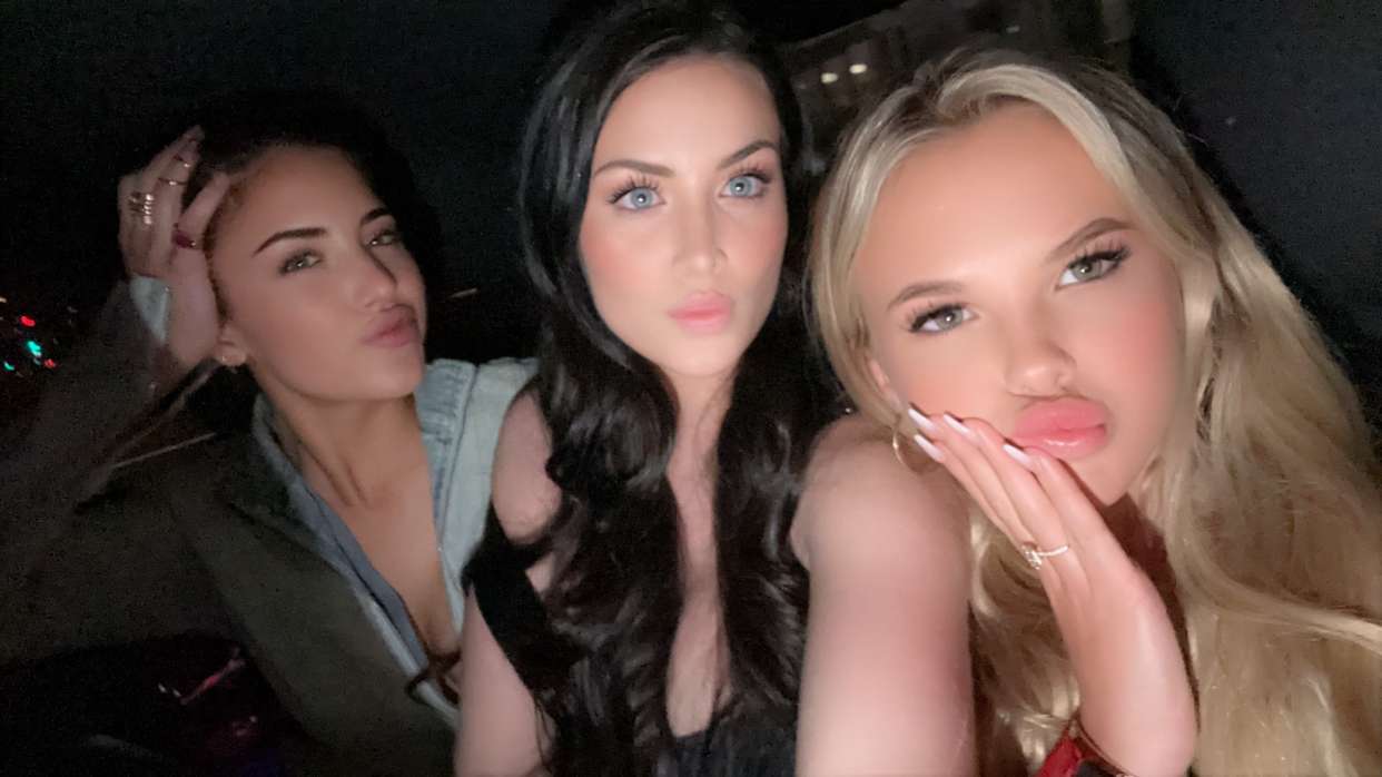 ellieblue2842 snapchat image archive image