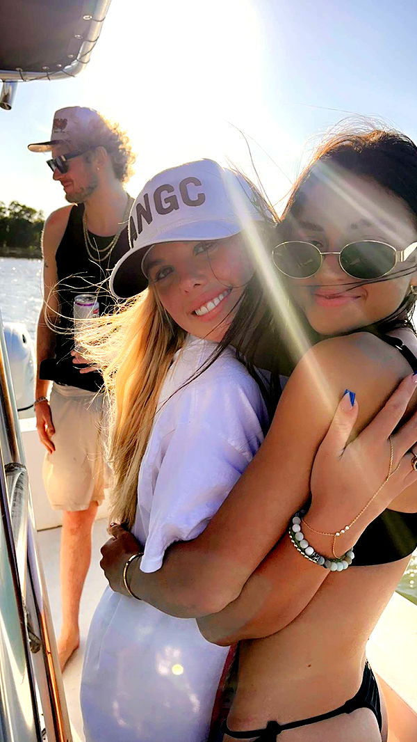 ellieblue2842 image ~ Altpins