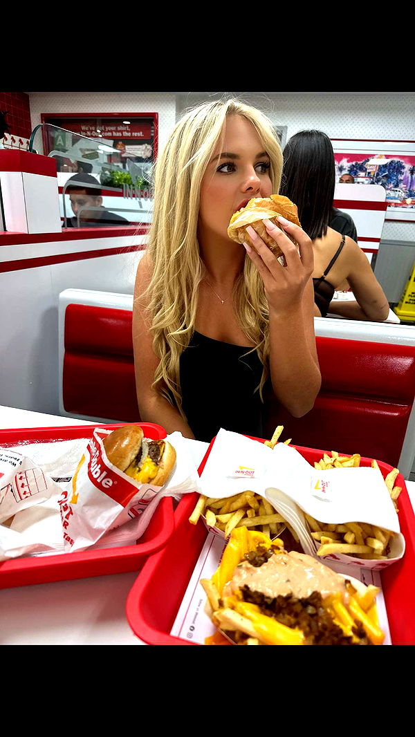 ellieblue2842 image ~ Altpins