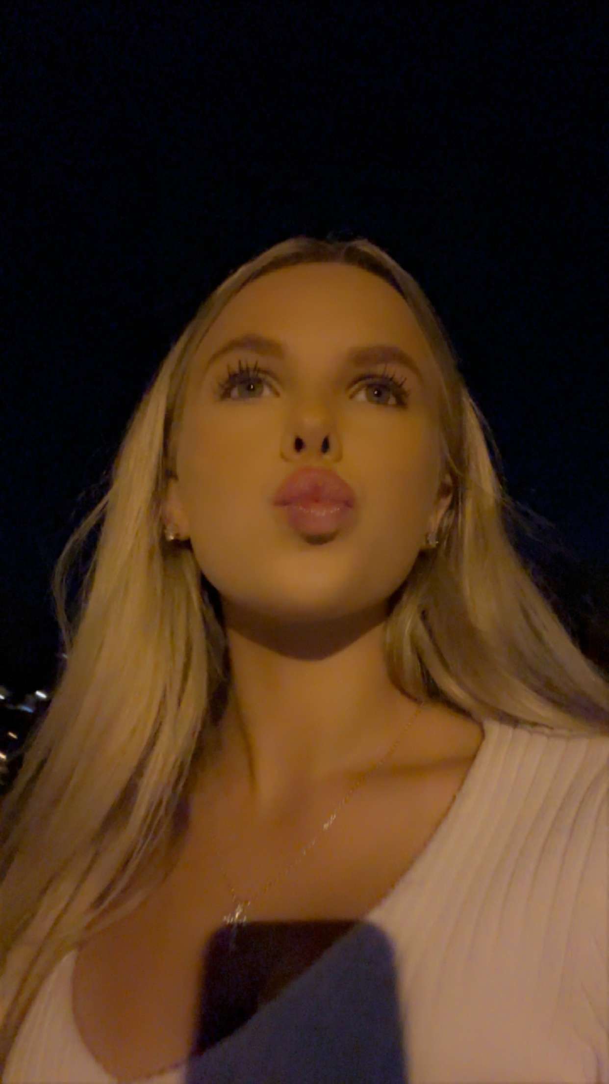 ellieblue2842 snapchat image archive image