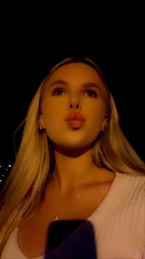 ellieblue2842 image ~ Altpins