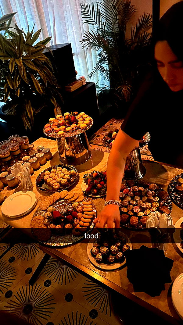 ellieblue2842 image ~ Altpins