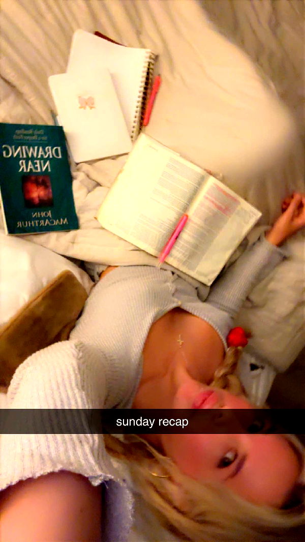 ellieblue2842 image ~ Altpins