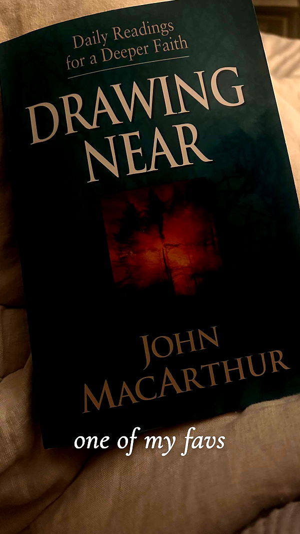 ellieblue2842 image ~ Altpins