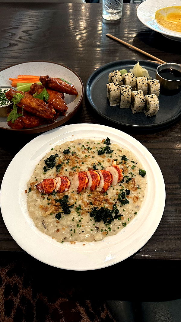 ellieblue2842 image ~ Altpins