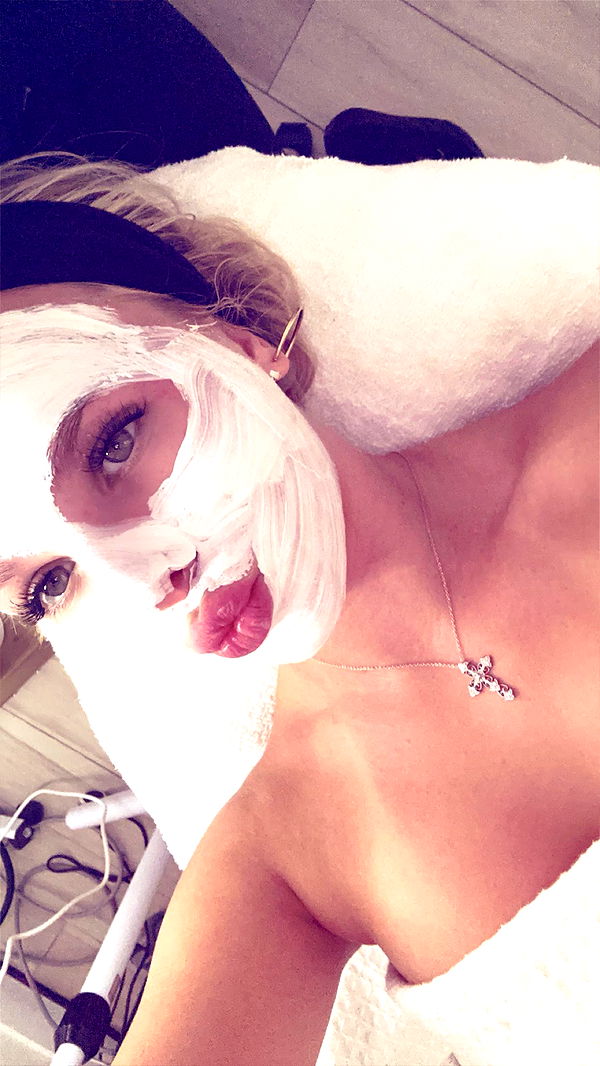 ellieblue2842 image ~ Altpins