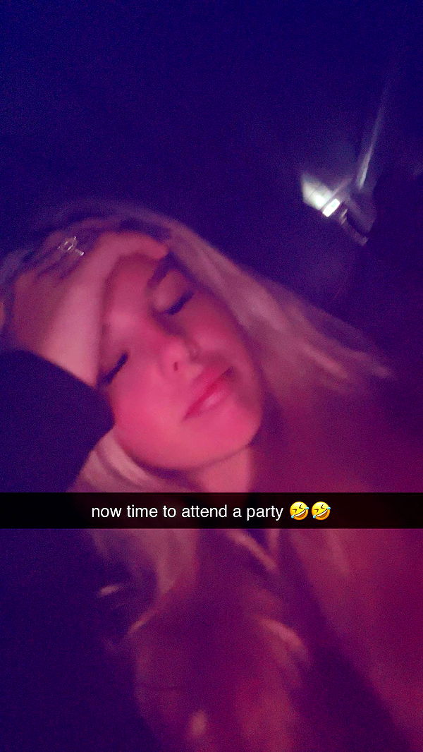 ellieblue2842 image ~ Altpins