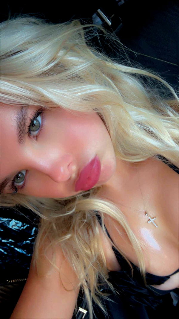 ellieblue2842 image ~ Altpins