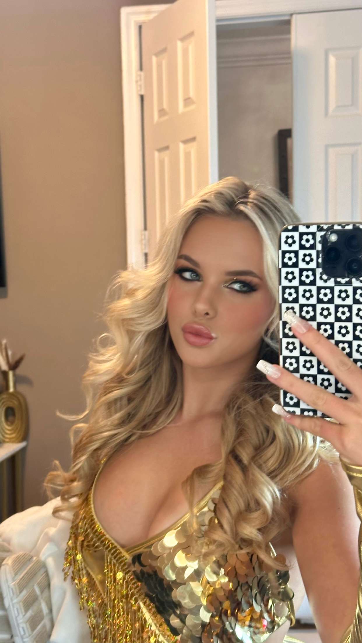 ellieblue2842 snapchat image archive image