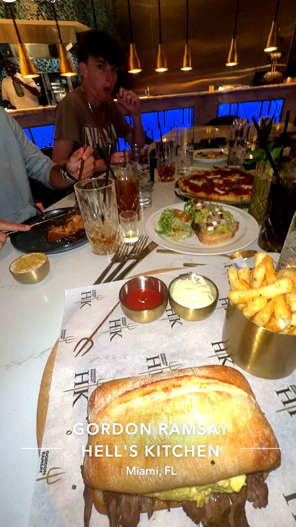 ellieblue2842 image ~ Altpins