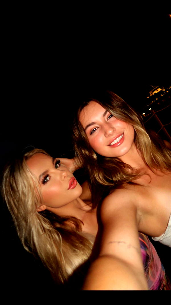 ellieblue2842 image ~ Altpins