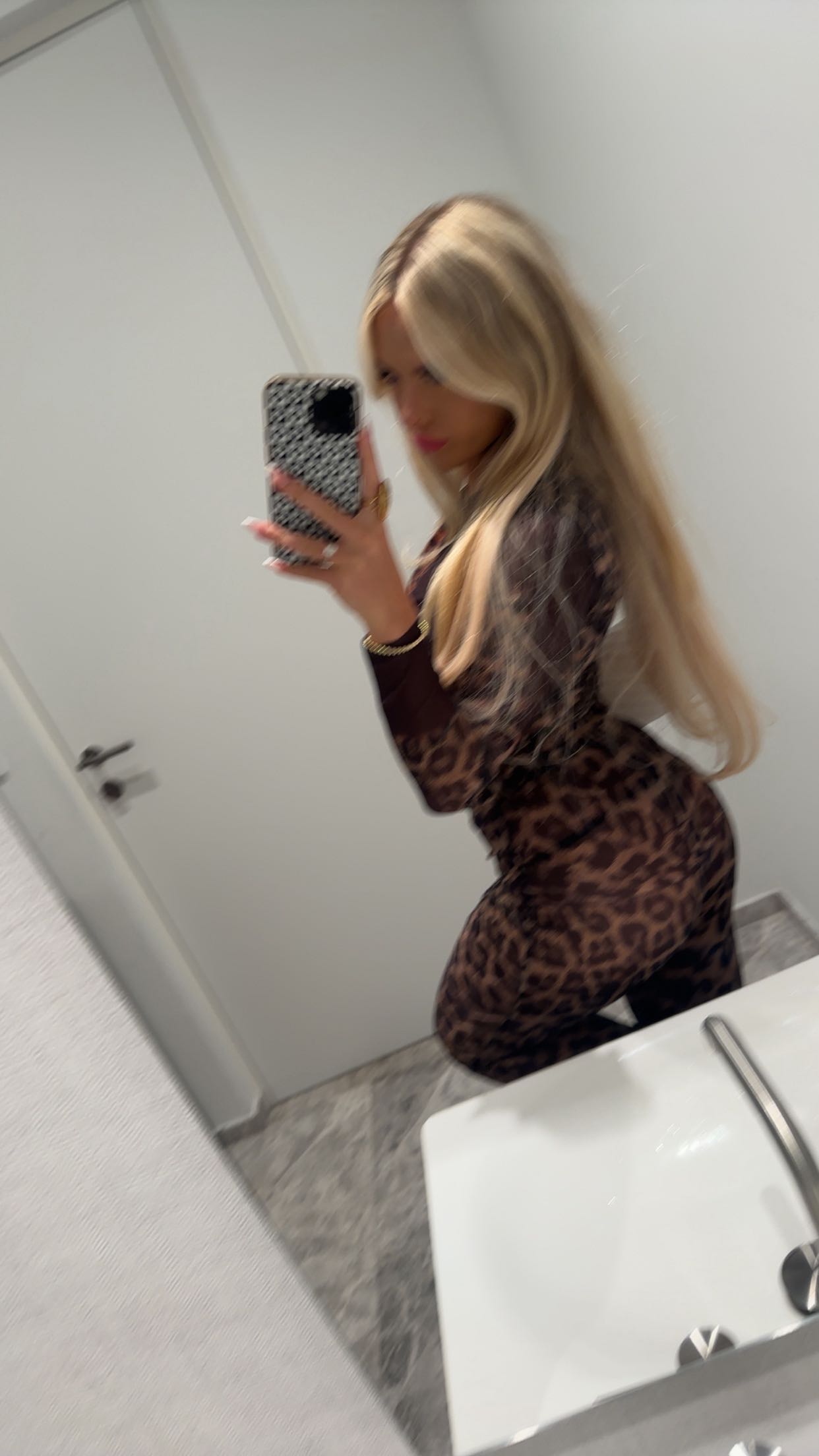 ellieblue2842 snapchat image archive image