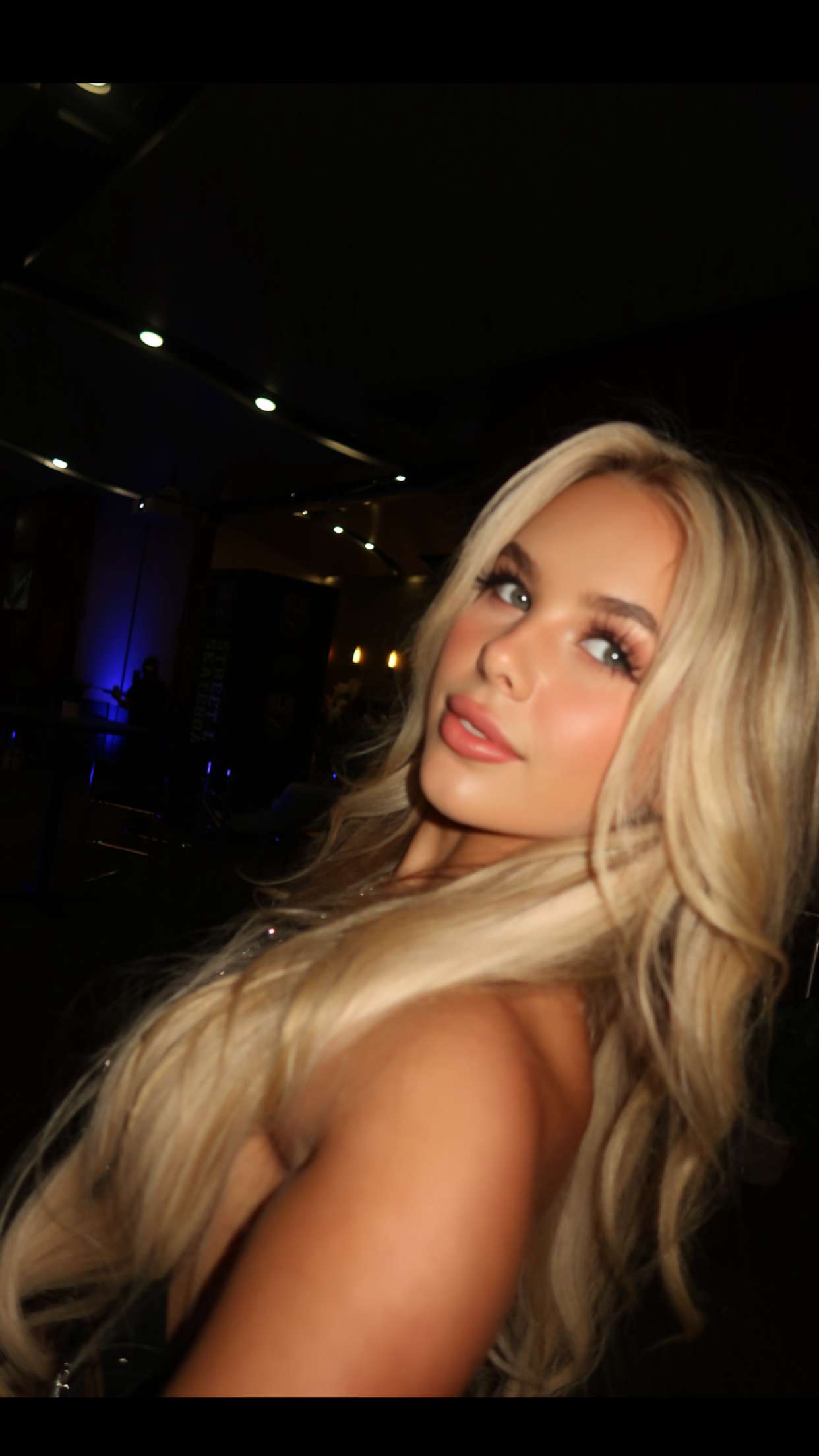 ellieblue2842 snapchat image archive image