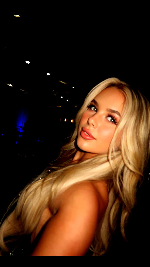 ellieblue2842 image ~ Altpins