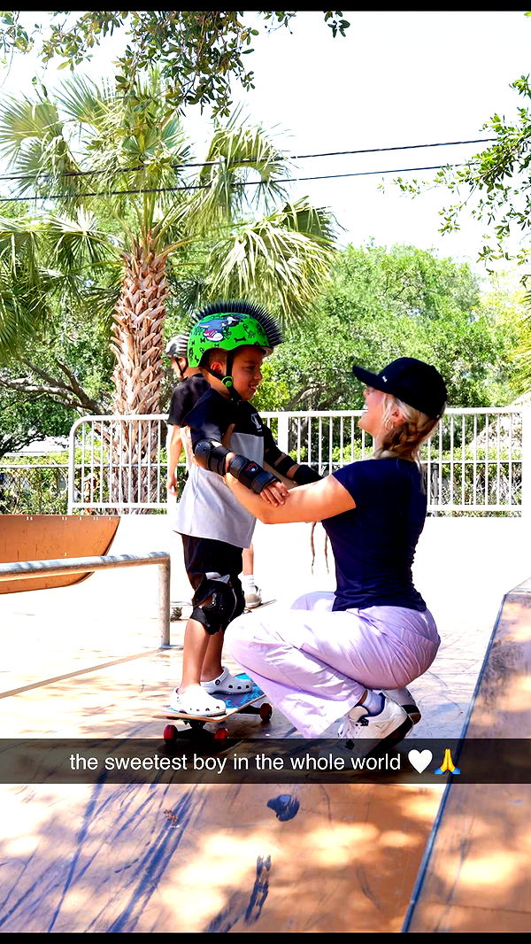 ellieblue2842 image ~ Altpins