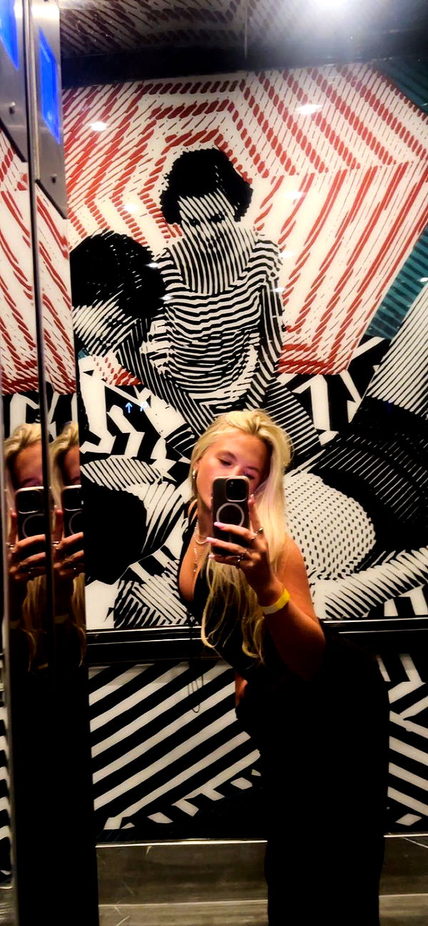 ellieblue2842 image ~ Altpins