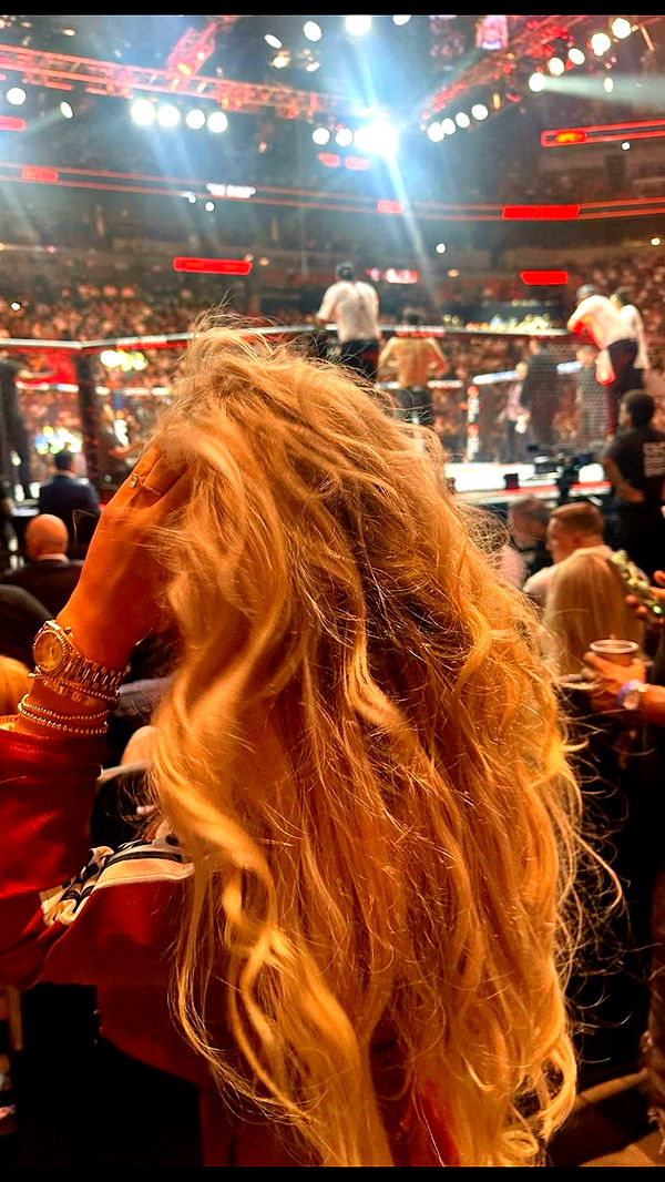 ellieblue2842 image ~ Altpins