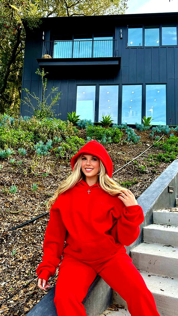 ellieblue2842 image ~ Altpins