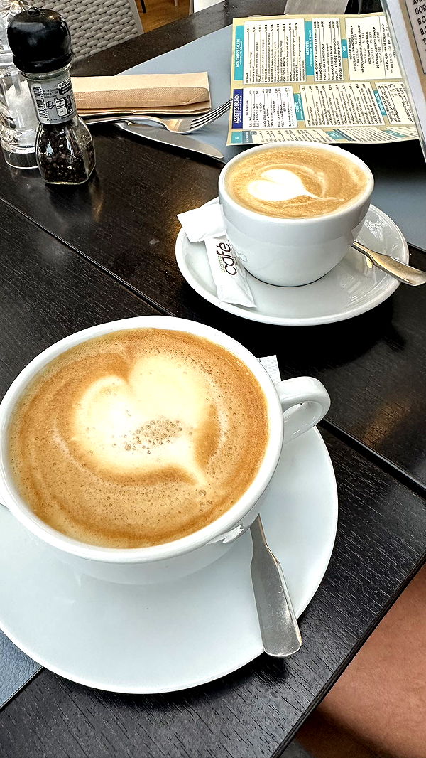 ellieblue2842 image ~ Altpins