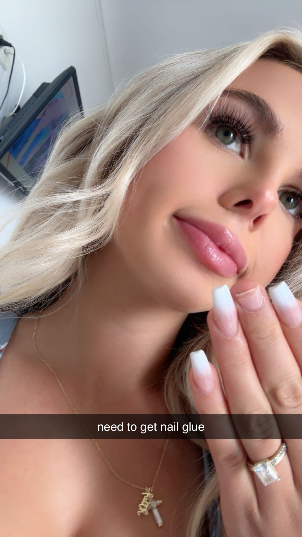 ellieblue2842 snapchat image archive image