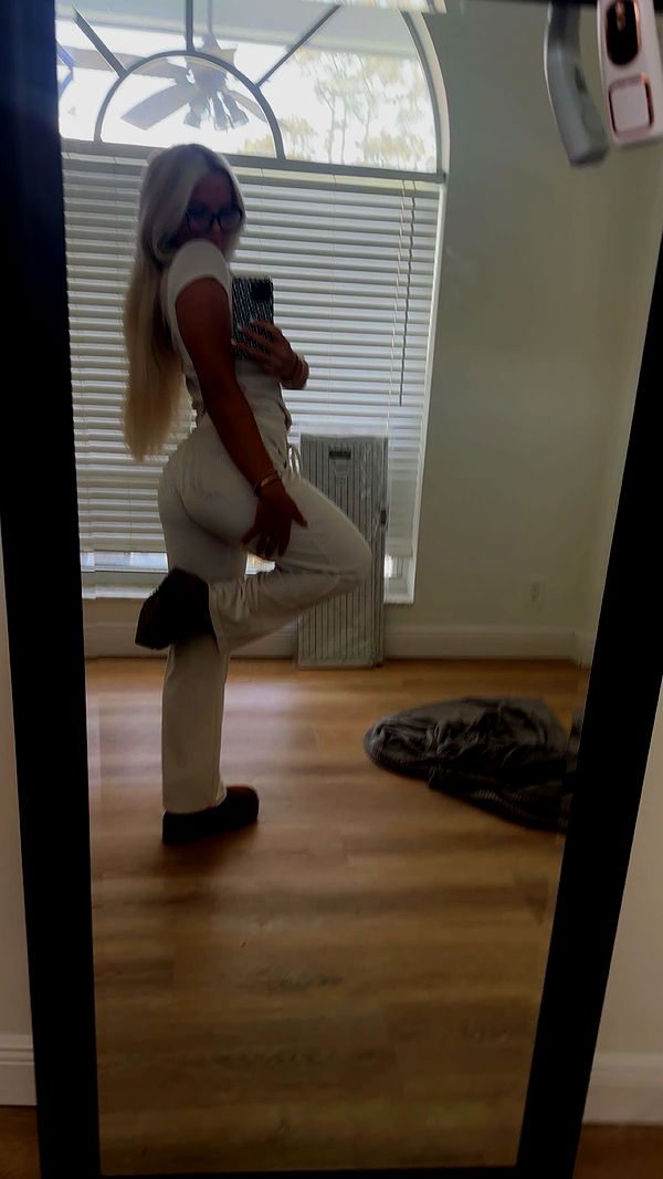 ellieblue2842 image ~ Altpins