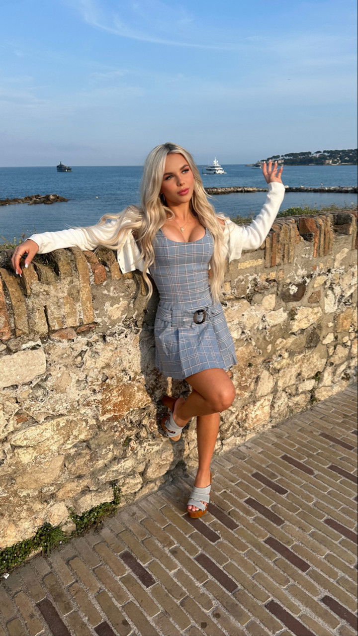 ellieblue2842 snapchat image archive image