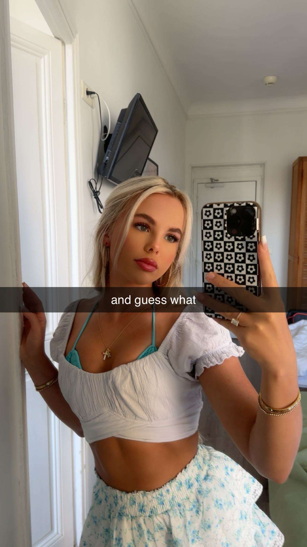 ellieblue2842 snapchat image archive image