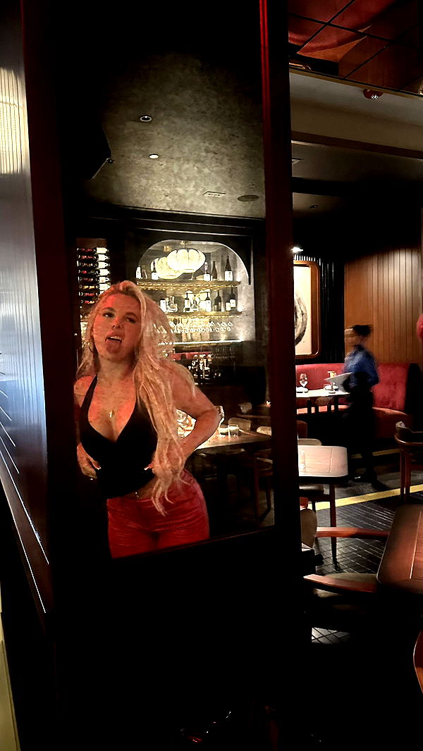 ellieblue2842 image ~ Altpins