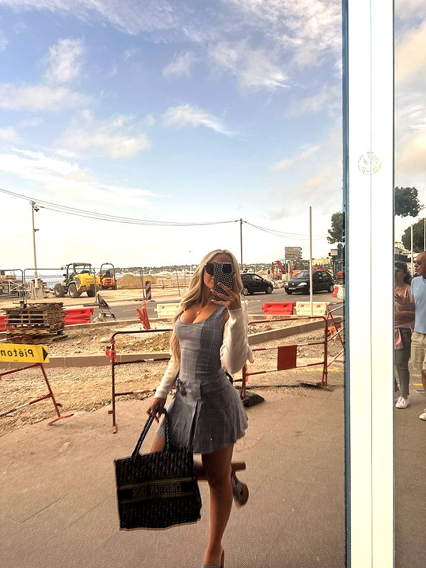 ellieblue2842 image ~ Altpins